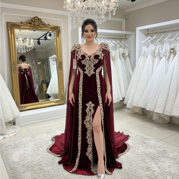 Elegant Burgundy Evening Gown with Gold Accents new with tag - Picture 1 of 8